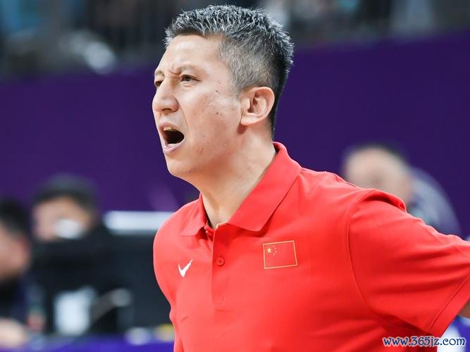 郭士强暂代主帅1胜10负，11月迎战亚预赛