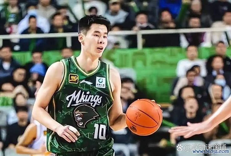 郭昊文砍下20分同曦惜败浙江，余嘉豪16分琼斯狂轰29分