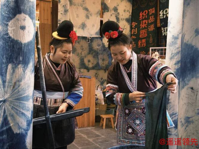 贵州千年侗寨非遗织就乡村振兴锦绣路